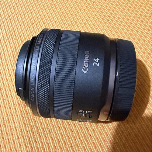 Canon 24mm 8 macro is - rf,